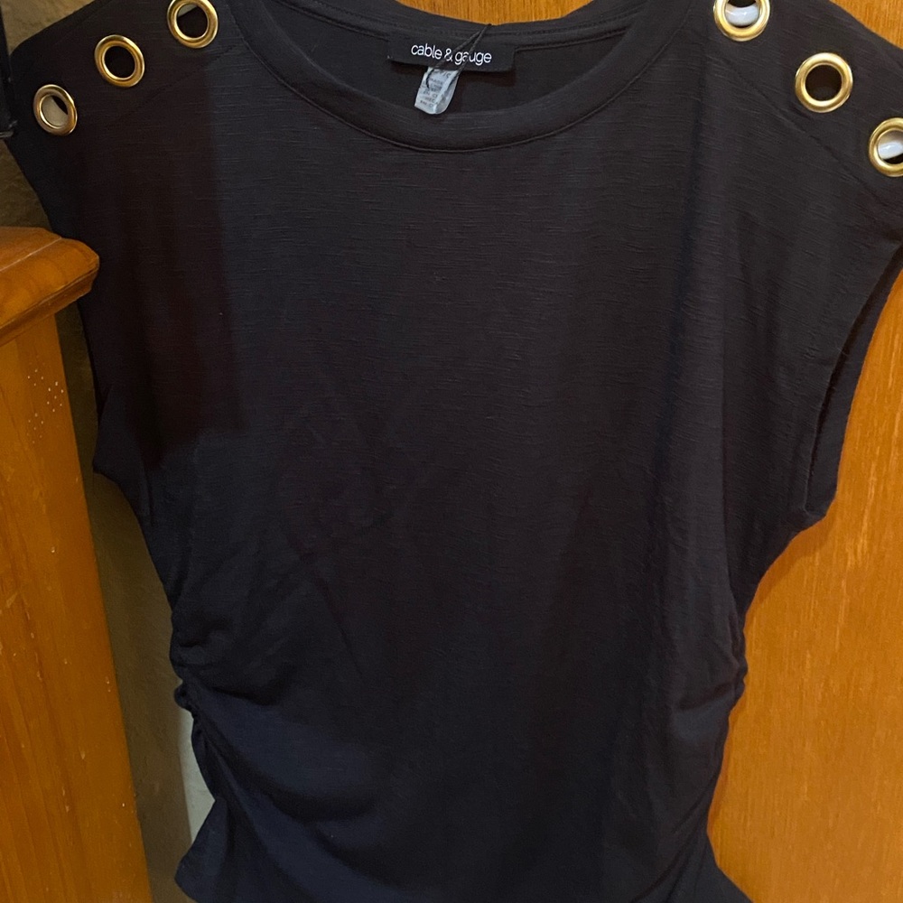 Cable & Gauge Black and Gold Sleeveless Muscle Tee